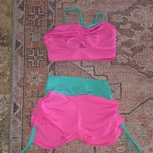 Girl two piece dancewear pink and Green from Ilo Gear in Miami